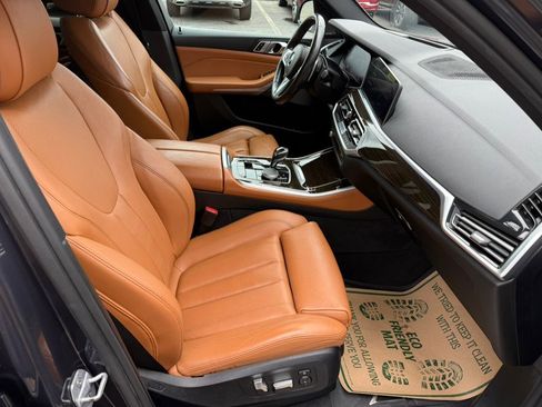 Used 2019 BMW X5 xDrive40i w/ M Sport Package image 30