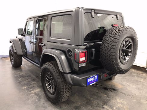 Used 2024 Jeep Wrangler Unlimited Sport AWD/4WD image 5