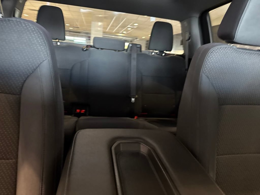 Used 2020 Chevrolet Silverado 1500 Custom w/ Custom Value Package AWD/4WD image 14