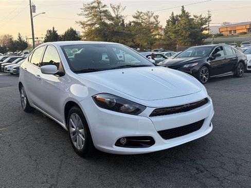 Used 2014 Dodge Dart SXT image 3