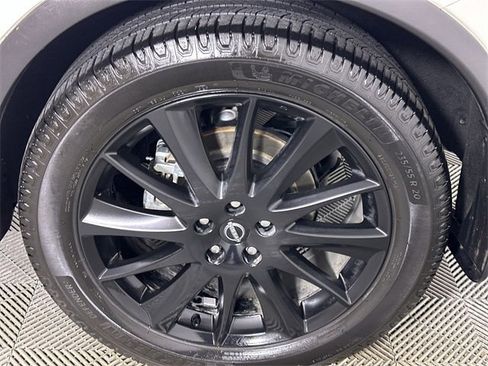 Used 2023 Nissan Murano SL image 34