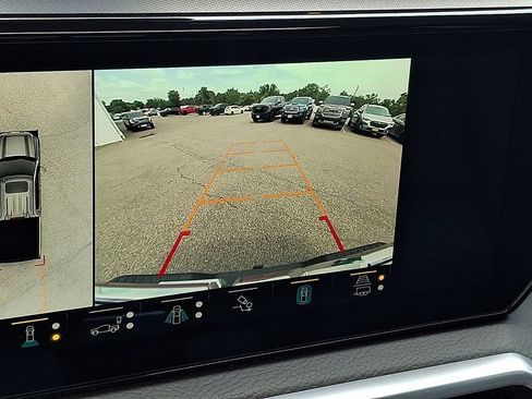Used 2023 GMC Sierra 1500 Denali w/ Denali Reserve Package AWD/4WD image 4