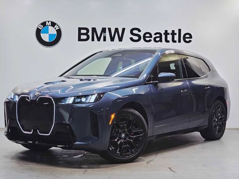 New 2026 BMW iX xDrive45 w/ M Sport Package image 1