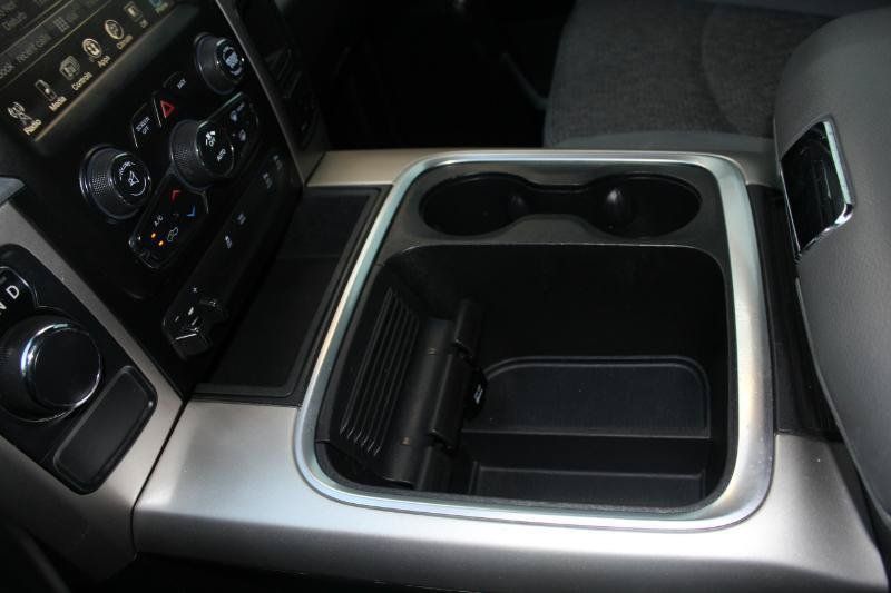 Used 2017 RAM 1500 Big Horn RWD image 33
