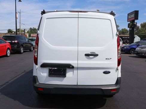 Used 2018 Ford Transit Connect XLT FWD image 4