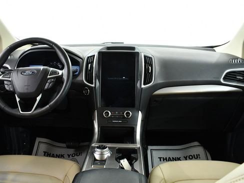 Used 2023 Ford Edge SEL w/ Convenience Package image 7