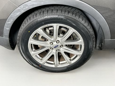 Used 2017 Ford Explorer Limited FWD image 11