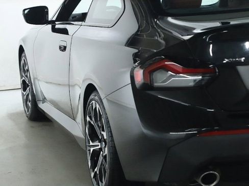 Used 2025 BMW 230i xDrive Coupe w/ Convenience Package image 39