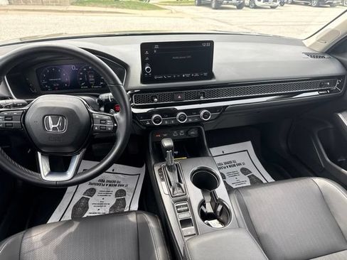 Used 2024 Honda Civic Touring image 20