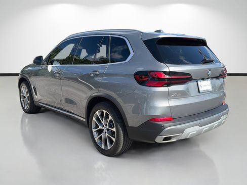 Used 2025 BMW X5 sDrive40i w/ Premium Package RWD image 5