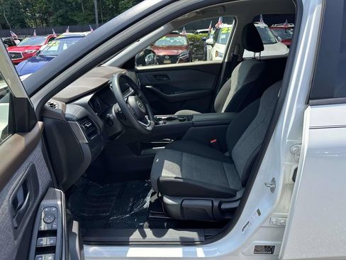Certified 2021 Nissan Rogue S AWD/4WD image 16