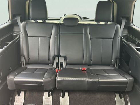 Used 2021 Ford Expedition XLT RWD image 25