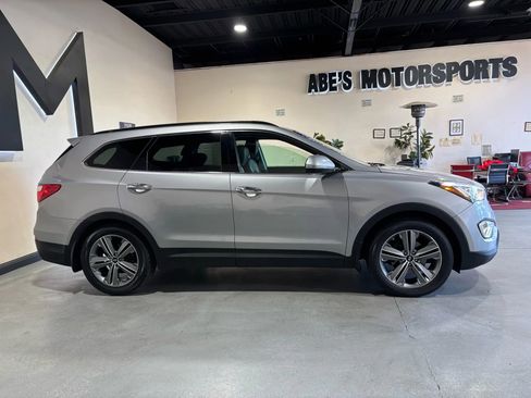 Used 2016 Hyundai Santa Fe Limited image 4