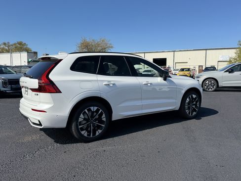 New 2026 Volvo XC60 B5 Plus w/ Protection Package AWD/4WD image 3