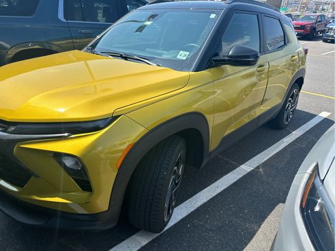 Certified 2024 Chevrolet TrailBlazer RS w/ Convenience Package image 6