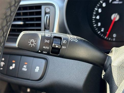 Used 2017 Kia Sorento EX w/ EX V6 Premium Package image 26