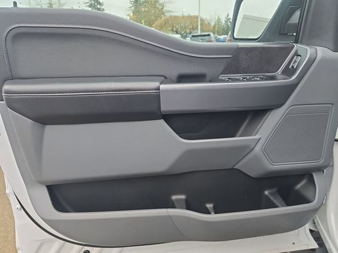 Used 2025 Ford F150 XLT w/ Equipment Group 301A Standard image 16