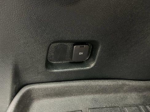 Certified 2019 Ford Edge SE w/ Cargo Accessory Package AWD/4WD image 26