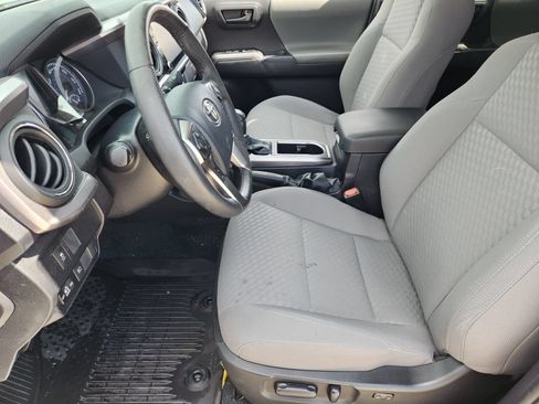 Used 2023 Toyota Tacoma SR5 RWD image 16