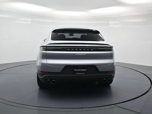 Certified 2026 Porsche Cayenne E-Hybrid Coupe AWD/4WD image 26