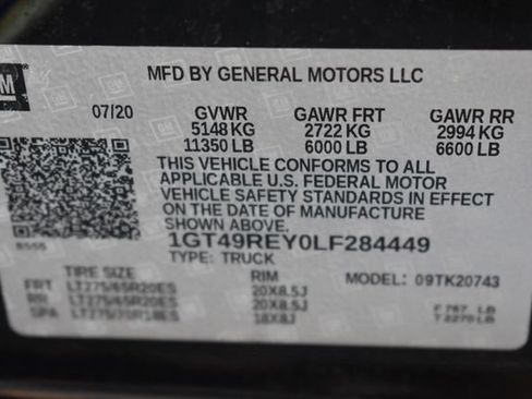 Certified 2020 GMC Sierra 2500 Denali w/ Denali Ultimate Package AWD/4WD image 17