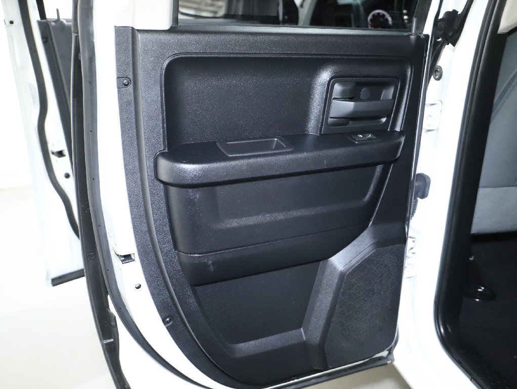 Used 2015 RAM 1500 Express AWD/4WD image 13