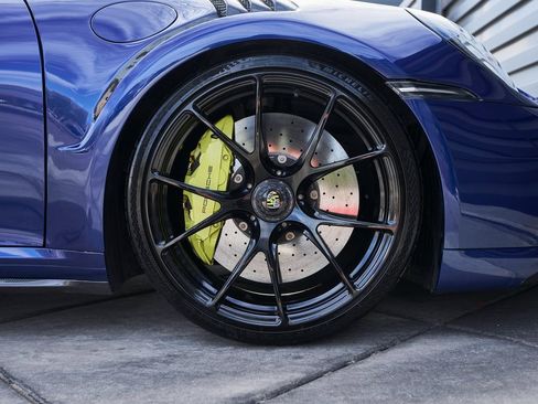 Used 2022 Porsche 911 Turbo S image 23