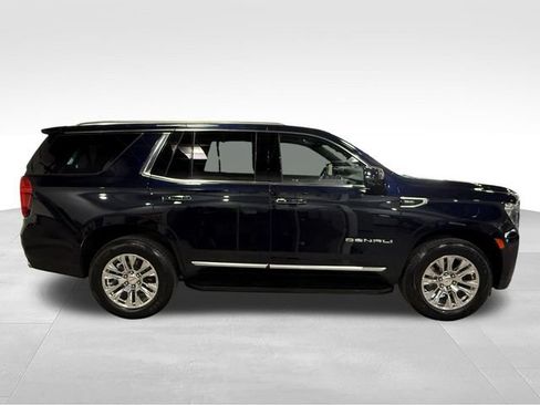 Used 2024 GMC Yukon Denali AWD/4WD image 8