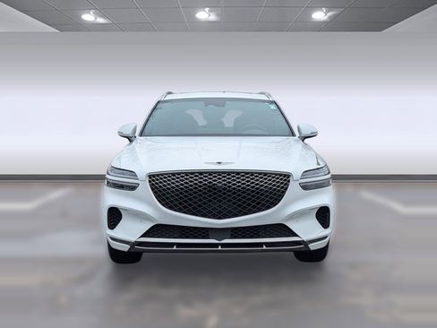 Used 2022 Genesis GV70 2.5T w/ Advanced Package image 6