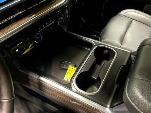 Used 2024 Chevrolet Silverado 2500 LT w/ All Star Edition AWD/4WD image 17
