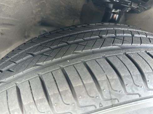 Used 2017 Honda CR-V Touring image 12