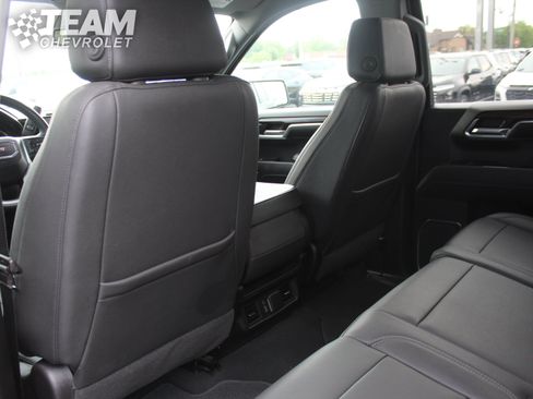 Used 2023 GMC Sierra 1500 SLT AWD/4WD image 23