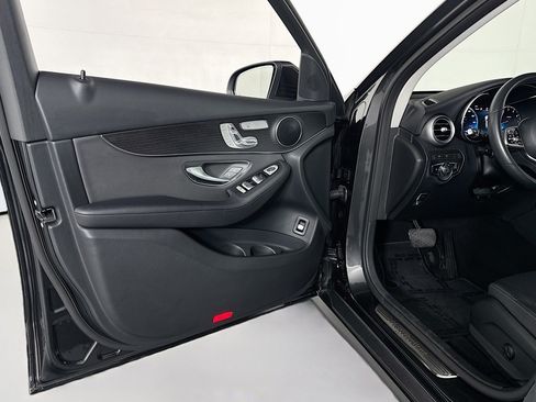 Certified 2022 Mercedes-Benz GLC 300 image 21