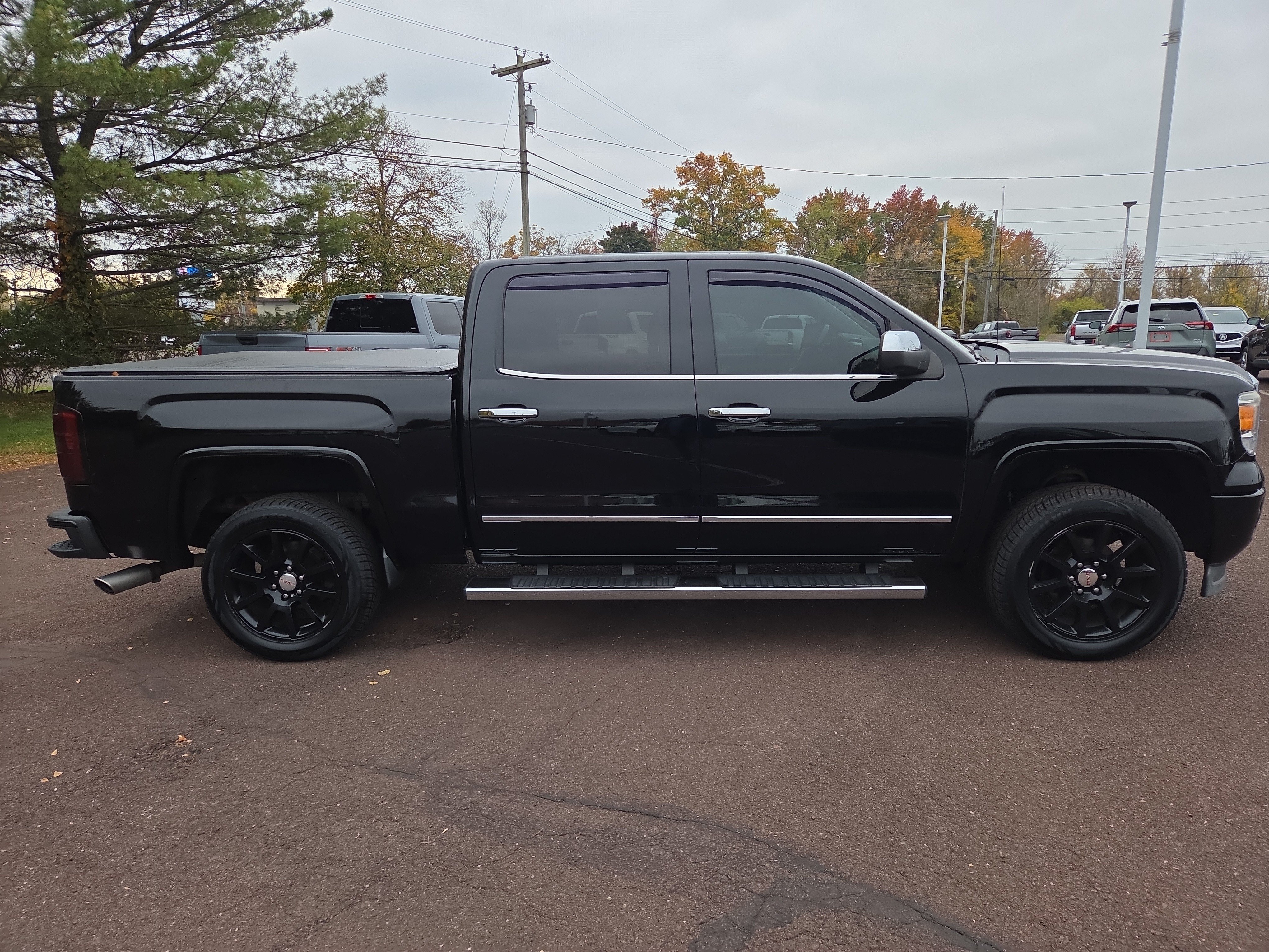 Used 2015 GMC Sierra 1500 Denali AWD/4WD image 2