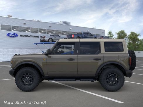 New 2026 Ford Bronco Badlands AWD/4WD image 3