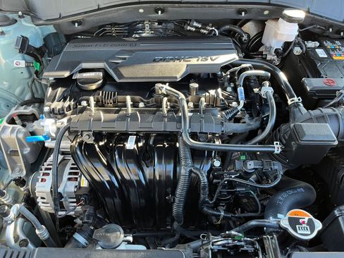 Used 2025 Hyundai Kona SEL image 32