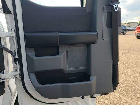 Used 2024 Ford F150 XL RWD image 23