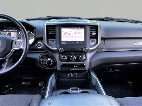Used 2023 RAM 1500 Big Horn AWD/4WD image 9
