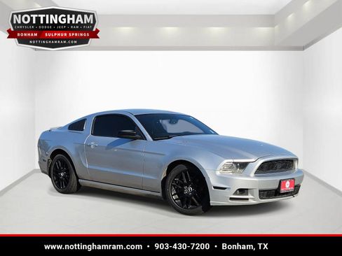 Used 2014 Ford Mustang Coupe w/ Equipment Group 102A RWD image 1