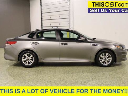 Used 2018 Kia Optima LX FWD image 9