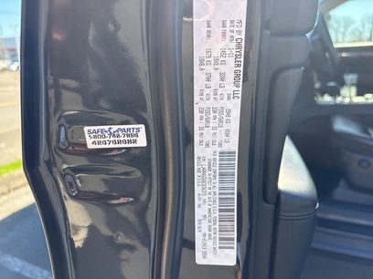 Used 2011 Jeep Grand Cherokee Laredo