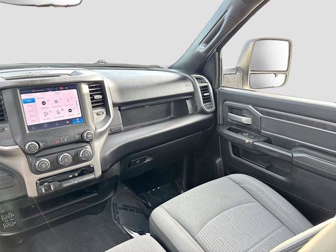 Used 2024 RAM 2500 Big Horn image 23