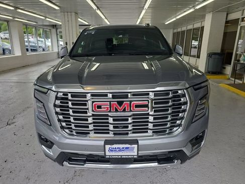 Certified 2025 GMC Yukon Denali AWD/4WD image 8