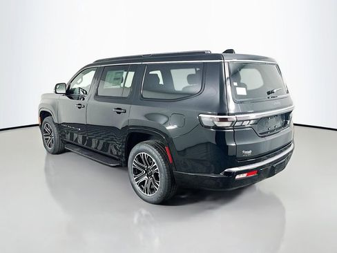 New 2026 Jeep Grand Wagoneer image 5