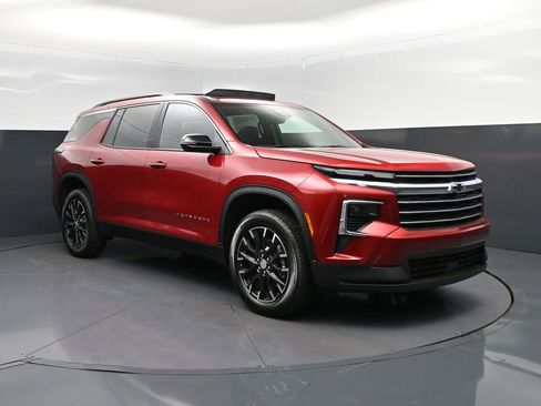 New 2026 Chevrolet Traverse LT image 9