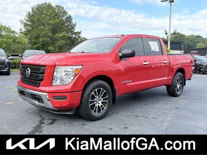 Used 2021 Nissan Titan SV w/ SV Convenience Package