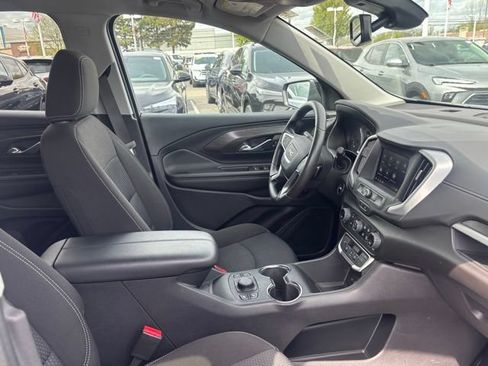 Certified 2023 GMC Terrain SLE w/ Driver Convenience Package FWD image 16
