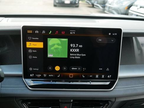 Certified 2026 Volkswagen Tiguan SE R-Line AWD/4WD image 28