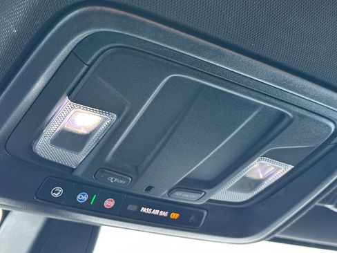 Used 2021 GMC Sierra 1500 AT4 image 23