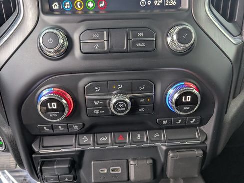 Used 2021 GMC Sierra 1500 AT4 AWD/4WD image 22